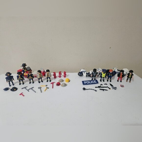 Playmobil Police And Fire Figures And Accesories - Picture 1 of 10